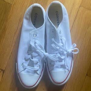 NWOT Converse White Canvas Sneakers